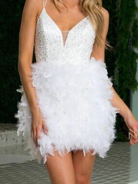 Nox Anabel White Corset Short Feather Pearl Sequin Cocktail Dress Size 6